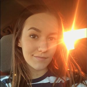 Meet your Posher, Shelbie